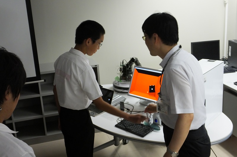 最先端4D体験