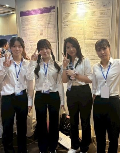 Flow Analysis XVI 04