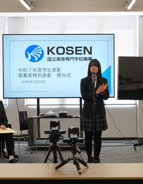 A7V06831a_田中 晋.jpg